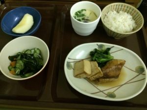 病院食4日目